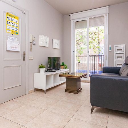 Stay U-Nique Apartments Torre Damians Барселона Екстериор снимка