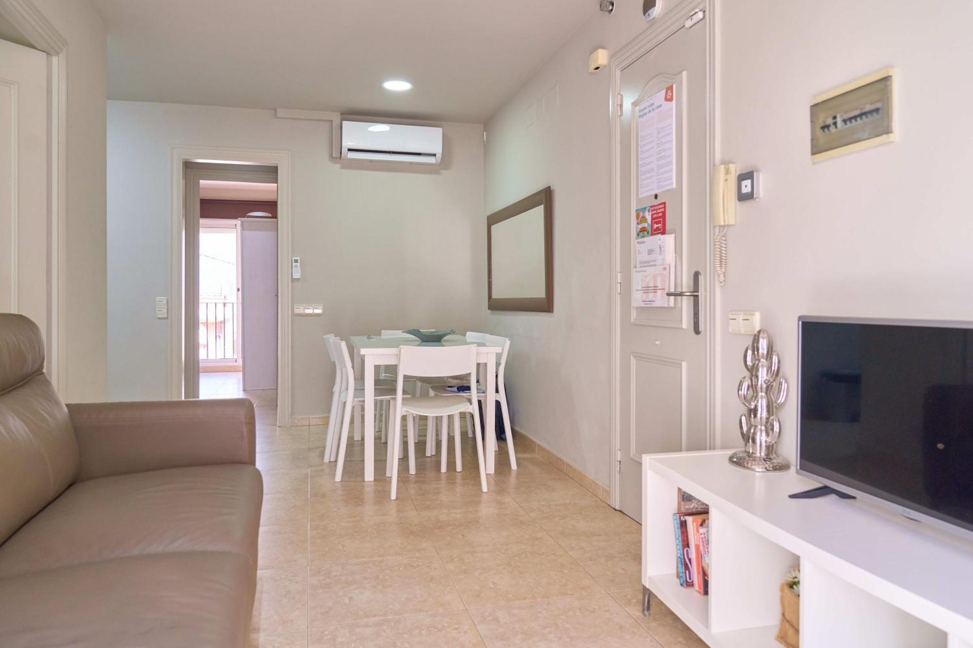 Stay U-Nique Apartments Torre Damians Барселона Екстериор снимка