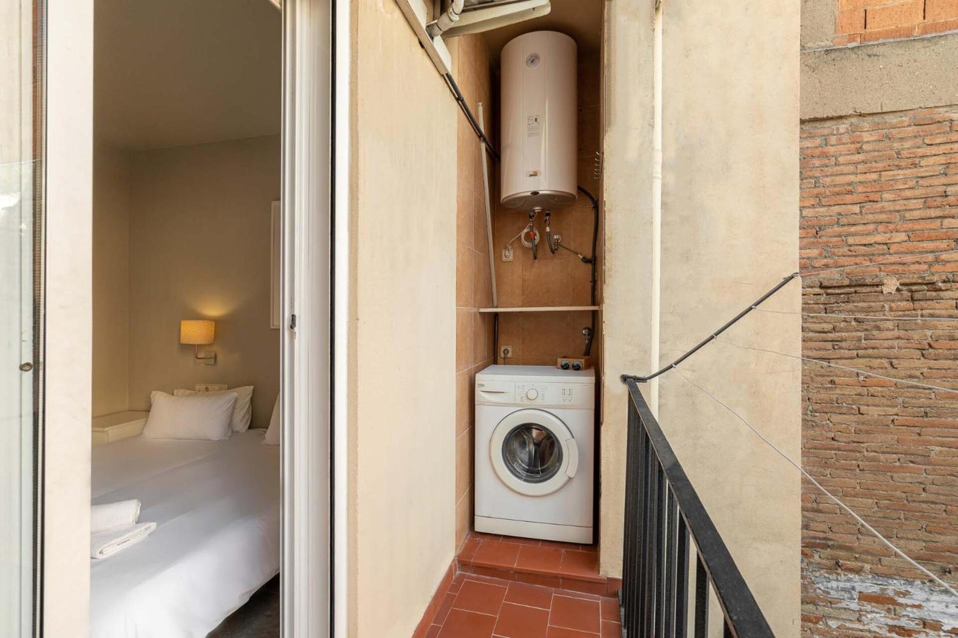 Stay U-Nique Apartments Torre Damians Барселона Екстериор снимка